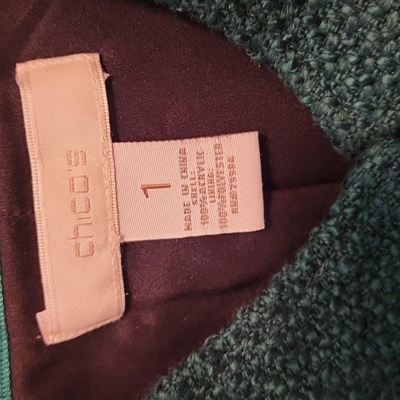 Chico's dark green blazer with gold buttons. Pockets and shoulder pads. Size 1. - Picture 4 of 5